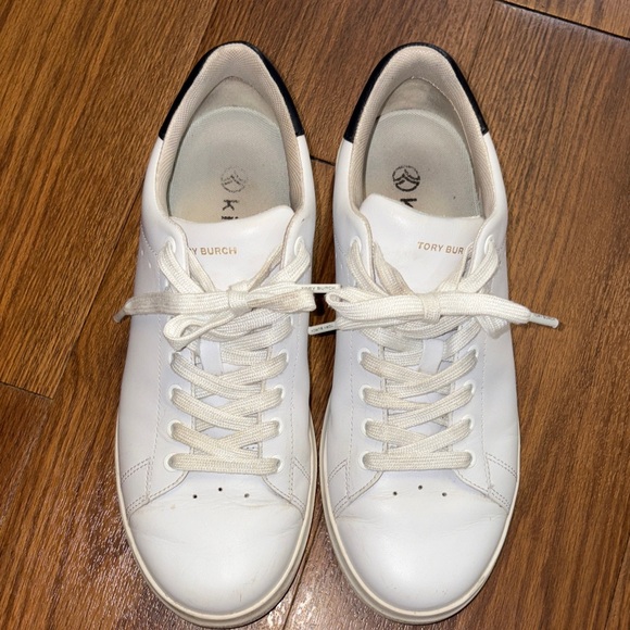 Tory Burch Shoes - Tory Burch Leather Classic White Lace-Up Sneakers Size 8.5